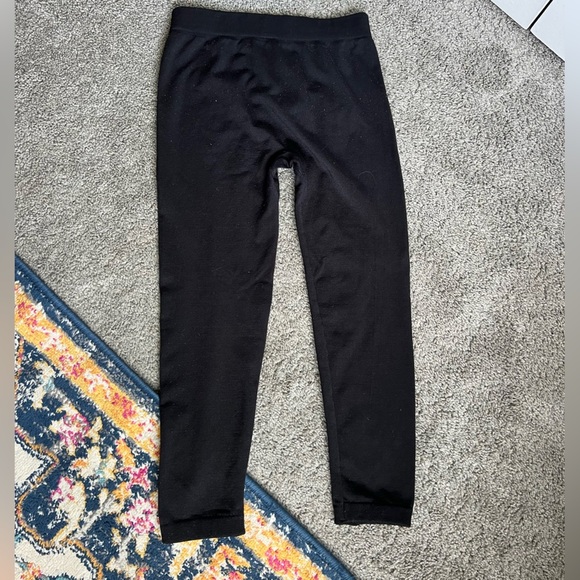Classic Black Women's Leggings - Picture 6 of 6
